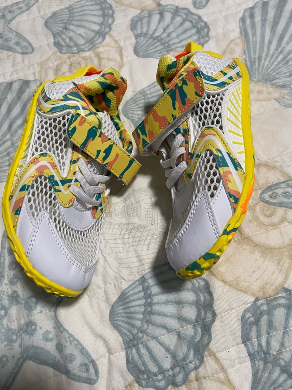 Kids White Athletic Sneakers with Yellow Multicolor Accent